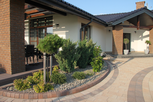 Ogrody średnie i duże - Ogród wśród łąk